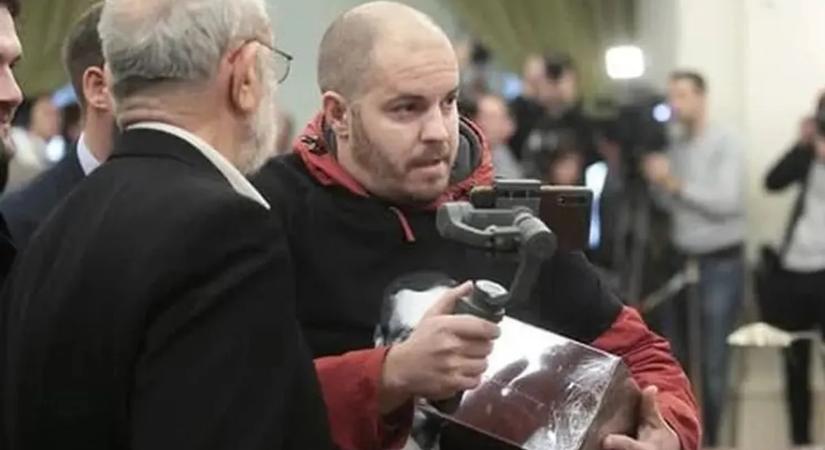 Bede Zsolt kitálalt a nála tartott házkutatásról: „A fiamat sem engedték el”