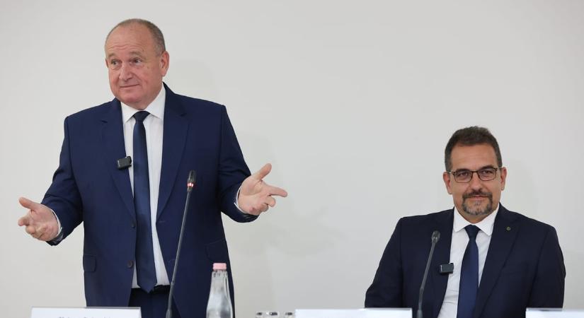 Egészségesebb erekció, pattogó petefészek – meglepő indokokat is felhozott a Tisza-kormány arra, miért együnk több sertéshúst
