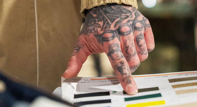 A hetvenes évek végtelen nyarait idézi meg Post Malone új divatkollekciója