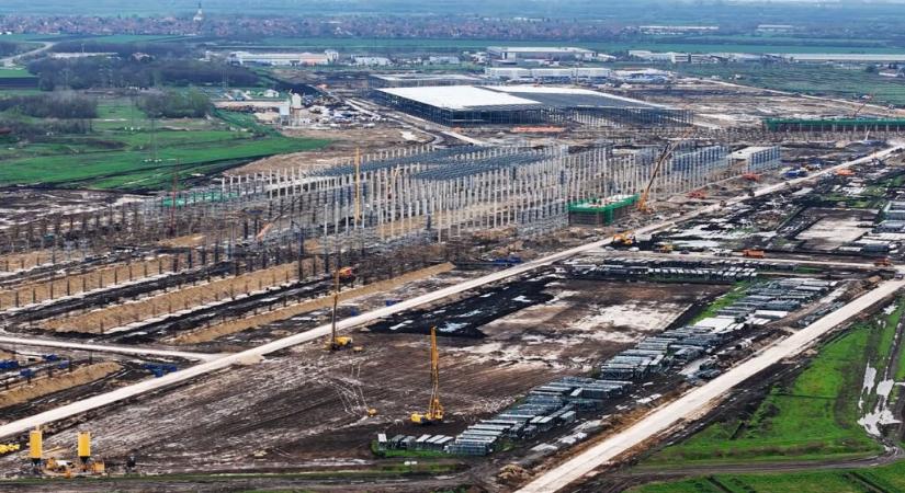 Megint meghalt egy munkás a BYD szegedi építkezésén