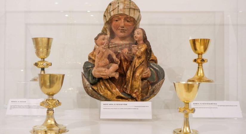 Tündöklő évszázadok