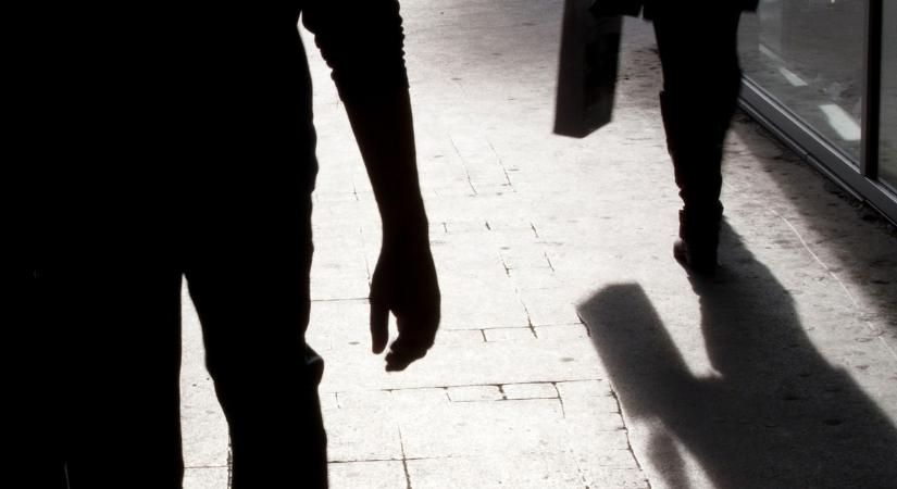 „A legrosszabb az volt, ahogy vigyorgott” – Megtámadták a népszerű magyar bloggert Budapesten