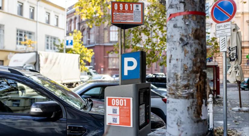 Nem fejlesztették a BudapestGO-t, a parkolásnál több tízezren búcsút inthetnek a belengetett 25 százalékos kedvezménynek