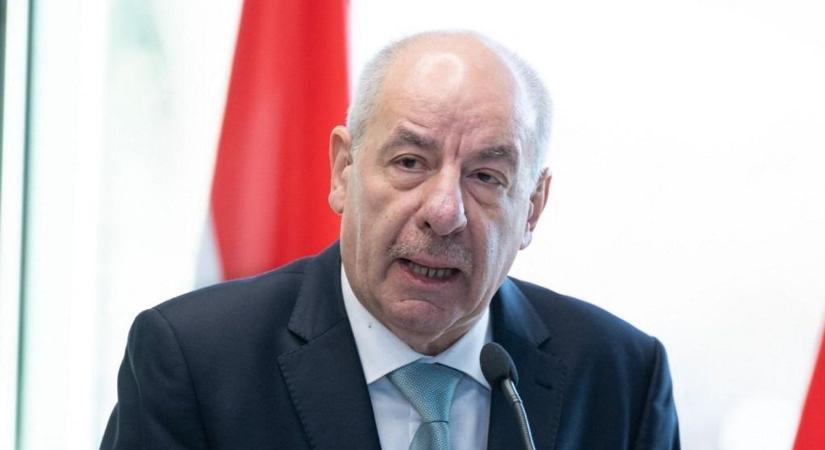 Rendkívüli: Sulyok Tamás köztársasági elnök aláírta a lex Orbánt