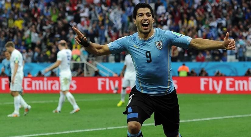 Luis Suárez visszatért és legyilkolta Angliát – vb-videók