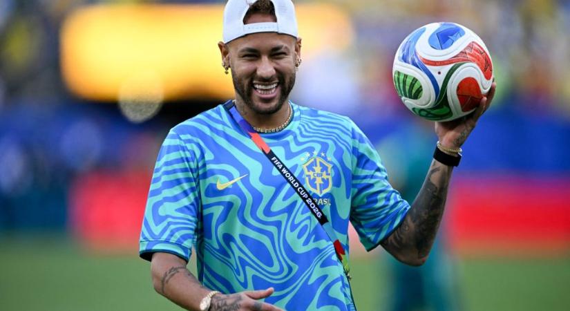 Egri Viktor: Nyugi, Neymar a többiek után eredt szobabiciklivel