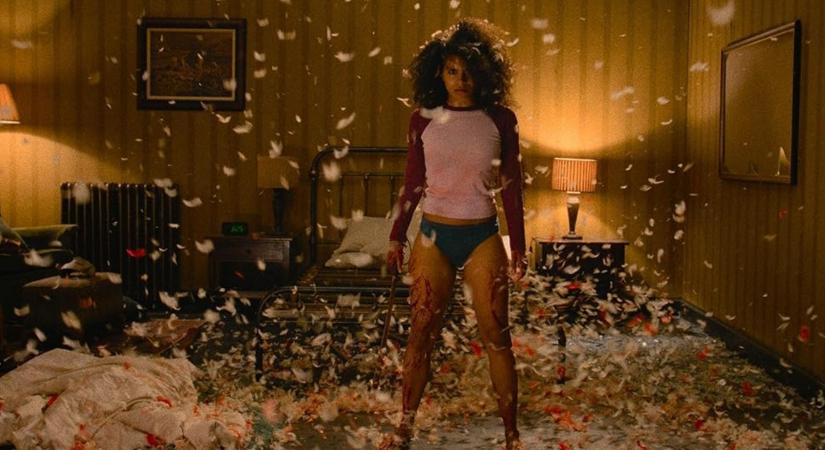 Zazie Beetz aligruhában megy neki a démonoknak ebben a teljesen megvadult akciófilmben