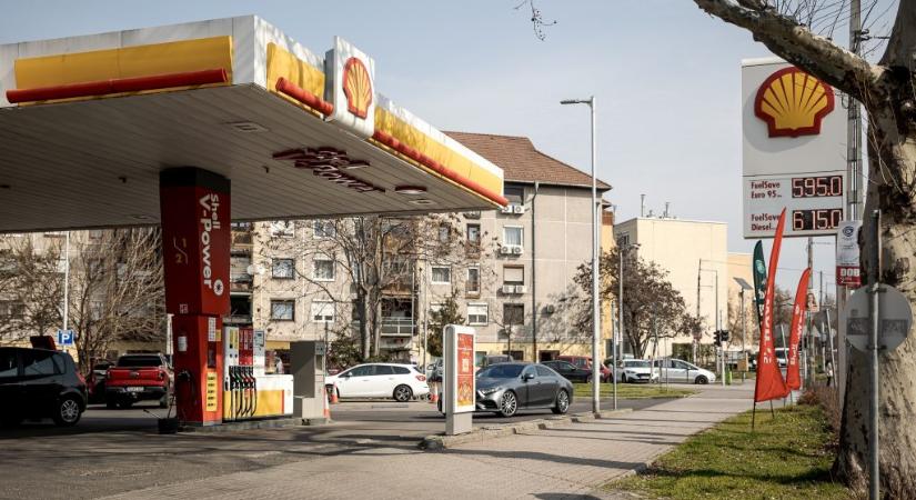 A védett ár alatti szintről látható mértékben még tovább csökkennek a benzinárak a hétvégén