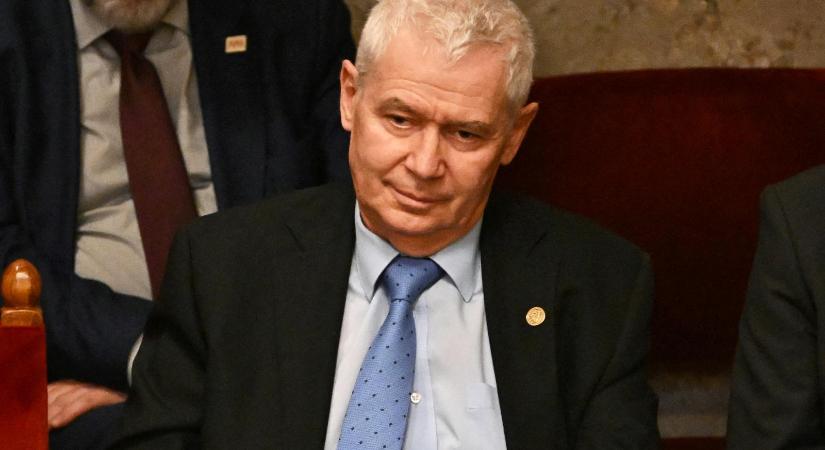 Ez gyors volt, Polt Péter inkább levette az Alkotmánybíróság napirendjéről Sulyok Tamás beadványát