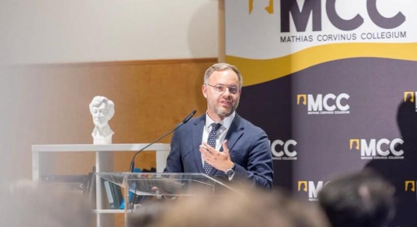Orbán Balázs lemondott az MCC kuratóriumi elnöki pozíciójáról