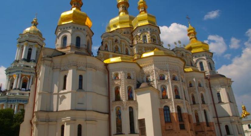 A kijevi Lavra romjai után Trump nyíltabban Ukrajna mellé állt