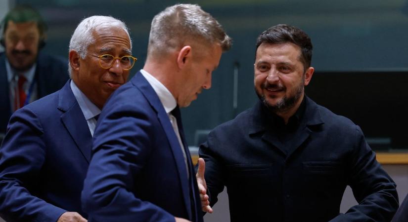 Bóka János: „Három fehér zászlóval kezdett Magyar Péter Brüsszelben”
