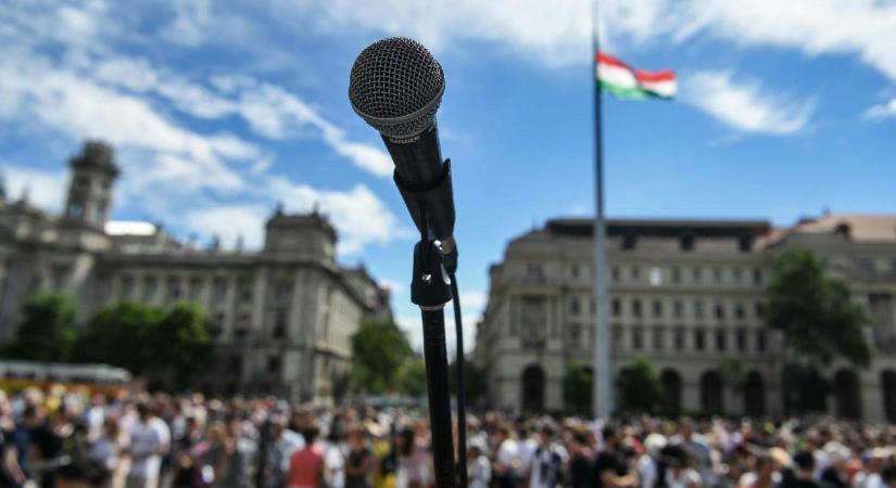 A Sajtószakszervezet szerint vannak kockázatok is a közmédia átalakításáról szóló javaslatban