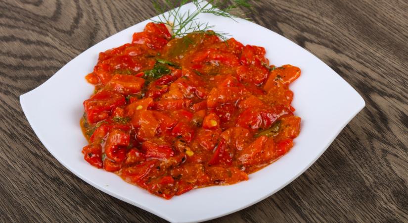 A séfek szerint ettől lesz tökéletes a lecsó, egyszerűen tilos kihagyni belőle