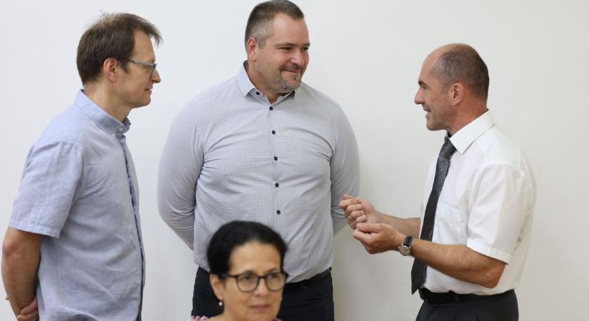 Így fejlesztenék a helyi gazdaságot – Vállalkozók és politikusok ültek egy asztalhoz ( galéria)