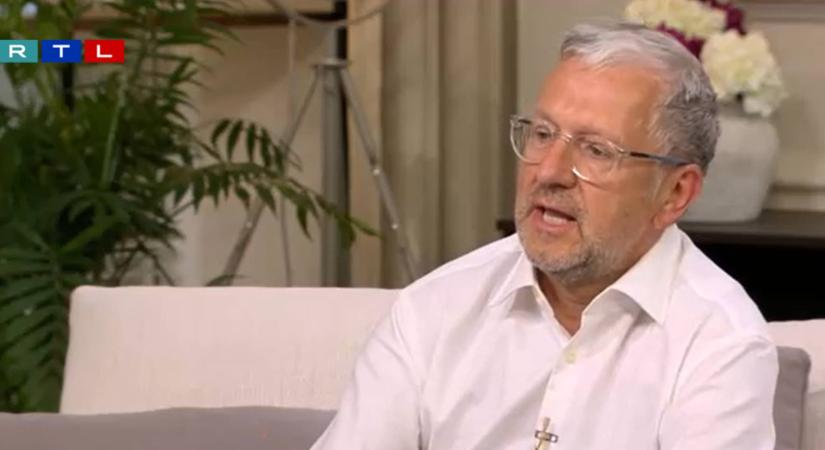 „Az orvos egyszerűen átnyújtotta a magántelefonszámát egy cetlin” – Az állami felől a magánegészségügy felé terelik a betegeket