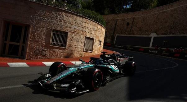 Mercedes-magyarázat, spielbergi fejlesztések: pénteki F1-es hírek