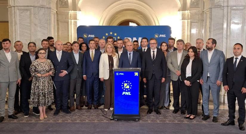 Vasárnap lesz a PNL rendkívüli kongresszusa