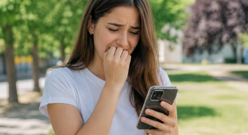 Ennyivel drágulnak a mobilcsomagok díjai a Telekomnál, a Yettelnél és a One-nál a nyáron