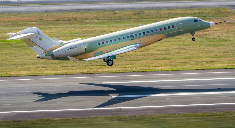 Teljesítette első repülését a Dassault Falcon 10X