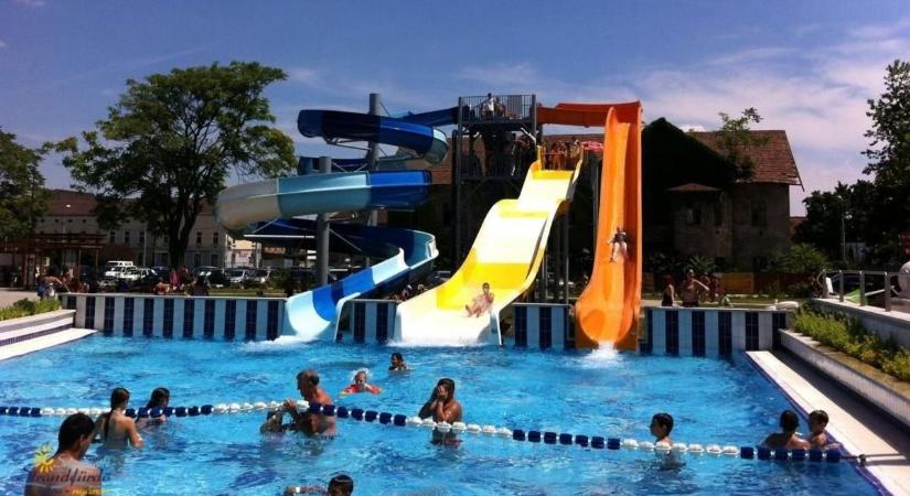 Irány a legolcsóbb strand a forróságban! Ennyiért hűsölhet Borsodban