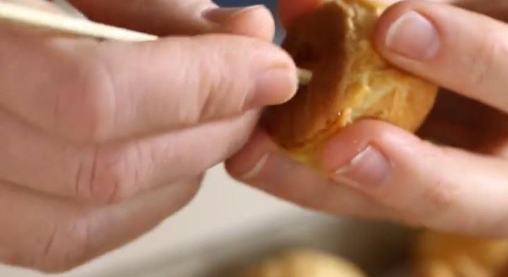 Mi az a croquembouche – A nap videója