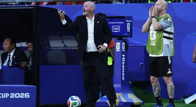 A rossz kezdés miatt keseregnek a skótok