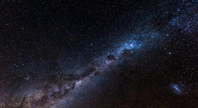 Számítások szerint több mint 12 milliárd évig utazott, mire elérkezett a Földre a fény a TGSS J15301049 rádiógalaxisról