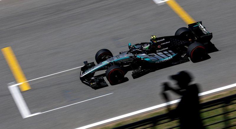 Megtalálhatta a műszaki problémái forrását a Mercedes