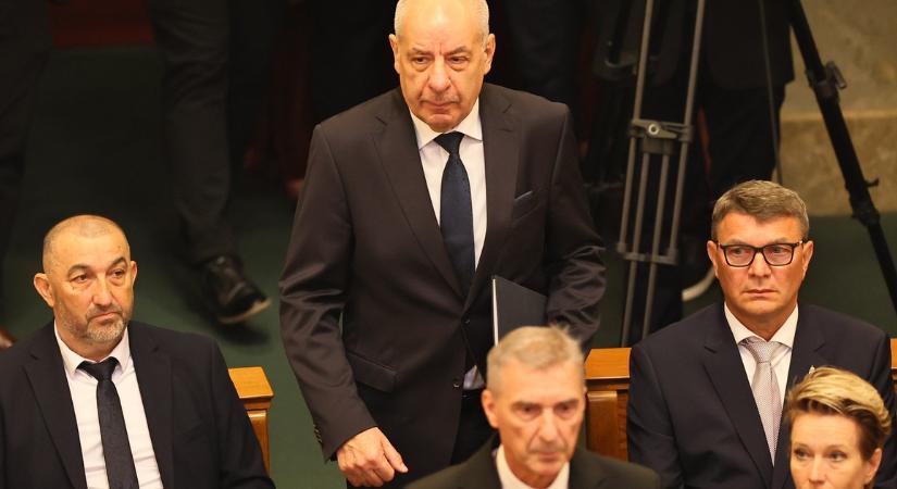 A Fidesz szerint Magyar Péter sógora megállapodást kötött egy alkotmánybíróval