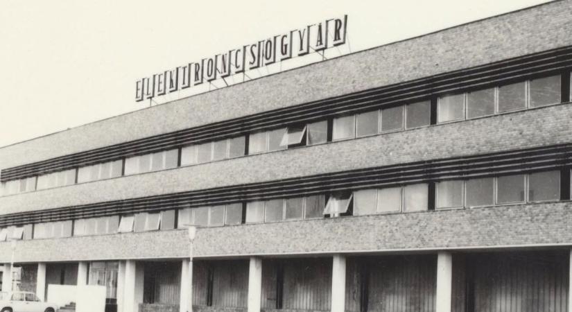 Ahol kukoricaföldek húzódtak korábban, most ipari park működik - időutazás fotókkal