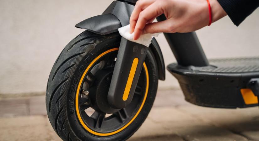 Hirtelen felindulásból elkövetett rollerölés