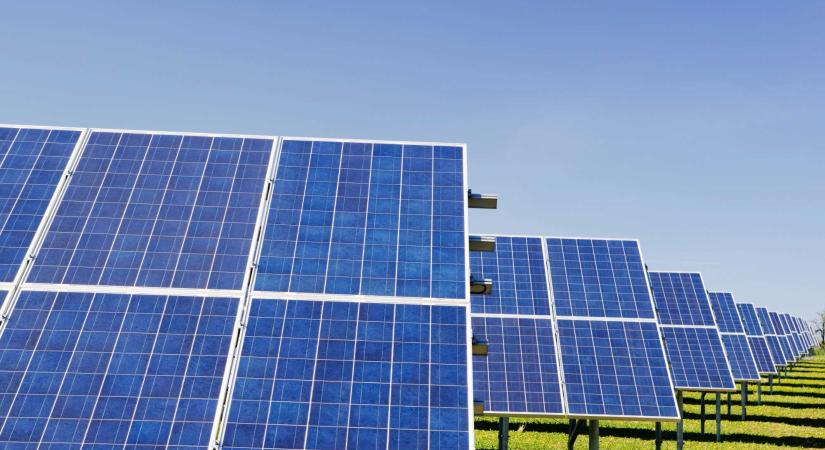 Eladjuk az olcsó áramot délben, este pedig csillagászati áron fizetünk a villamos energiáért
