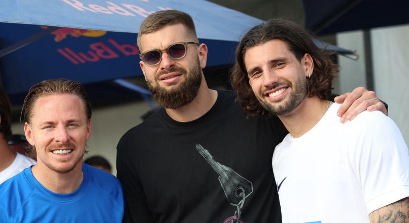 Az ibizai képek bejárták a netet: Dzsudzsák kommentje vitte a show-t Szoboszlaiék posztja alatt