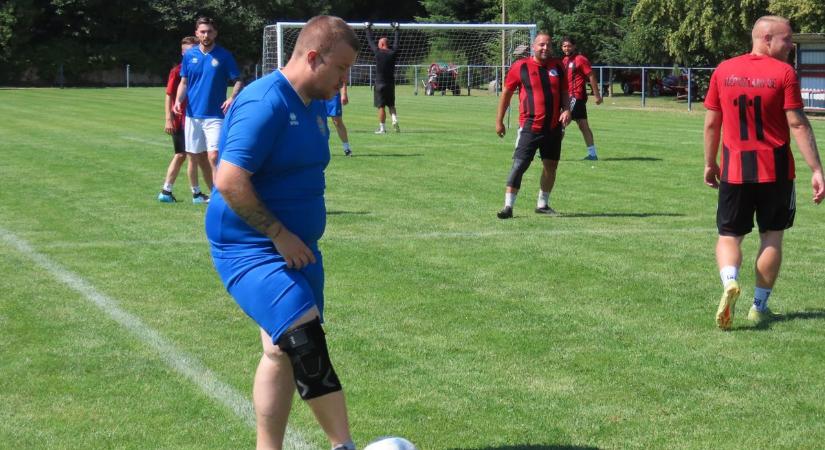 Sipi Emléktorna - Tragikusan fiatalon elhunyt sportemberekre emlékeztek Dénesfán - fotók, videó