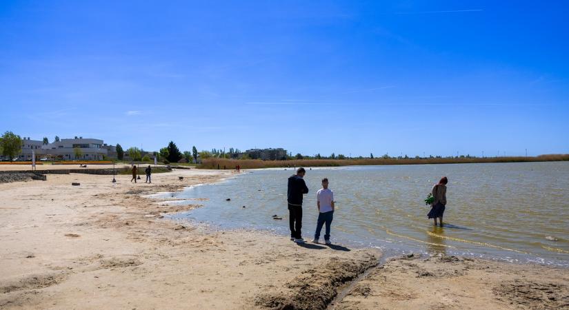 Aggasztó a helyzet a Velencei-tónál: több strand sem üzemel az idei szezonban - legalábbis nem pénzért