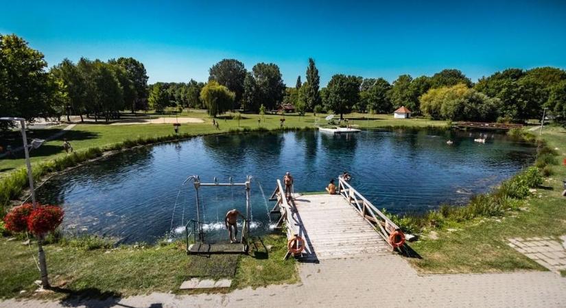 Csodahelyek Budapesttől alig egy órányira: 71 tavi strand és kánikulában is remek látnivaló