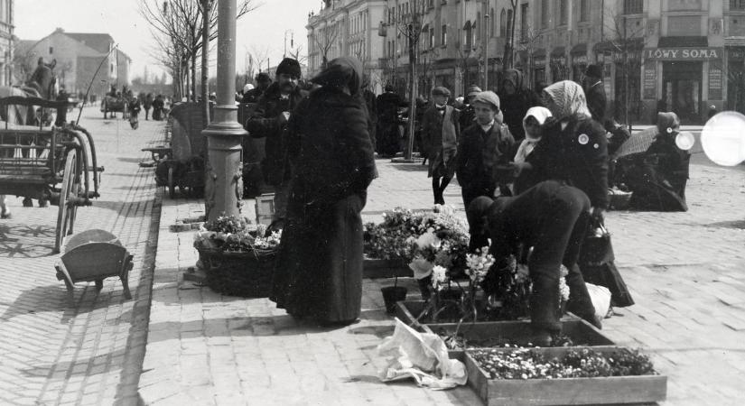 Így piacoztak a múlt században Kecskeméten  fotók