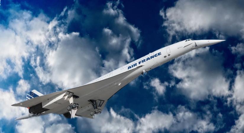 Videón a történelmi pillanat: először lépte át a hangsebességet a NASA repülője