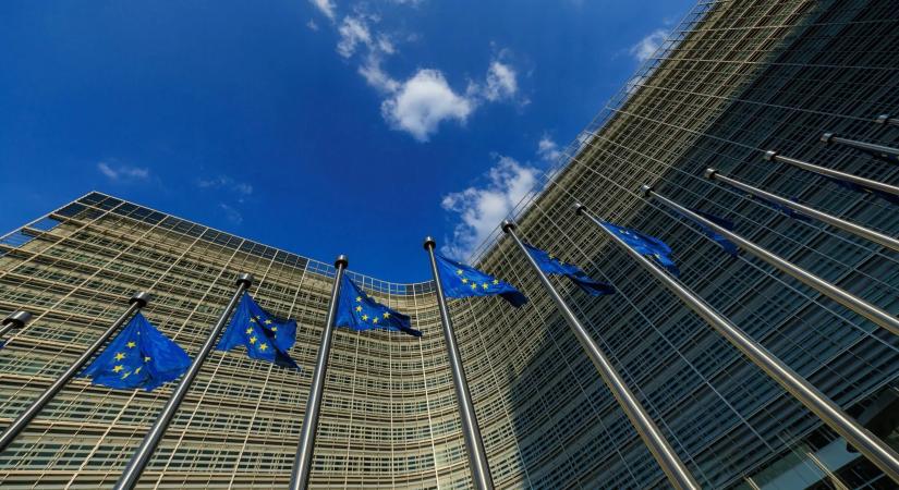 Az EU tagországok vezetői arra kérik az Európai Bizottságot, hogy hozzon keményebb gazdasági intézkedéseket Kínával szemben