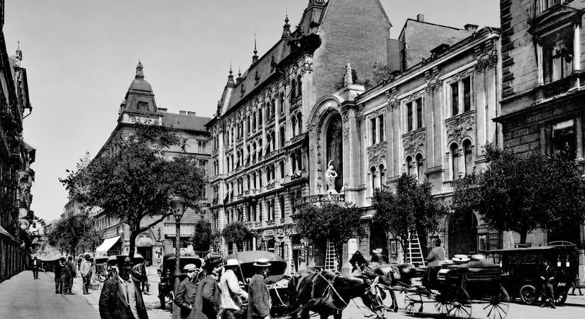 Budapest elveszett tetődíszei – A Breslmayer-bérház