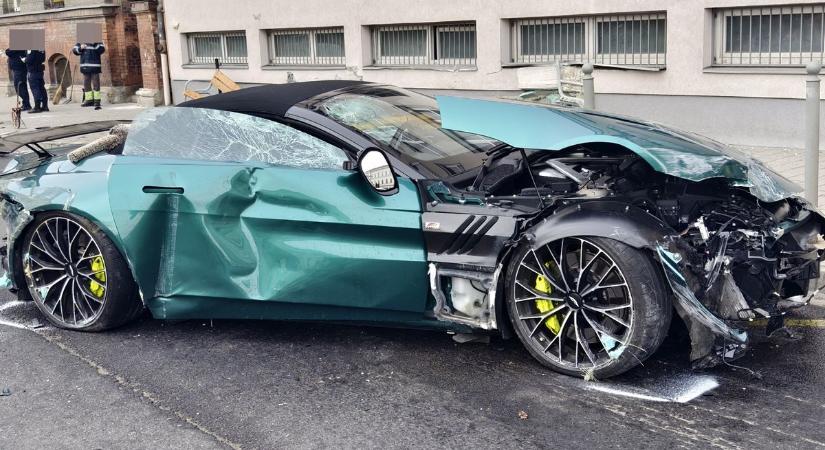 Súlyos rollerbalesetet szenvedett az Aston Martin-os gázoló