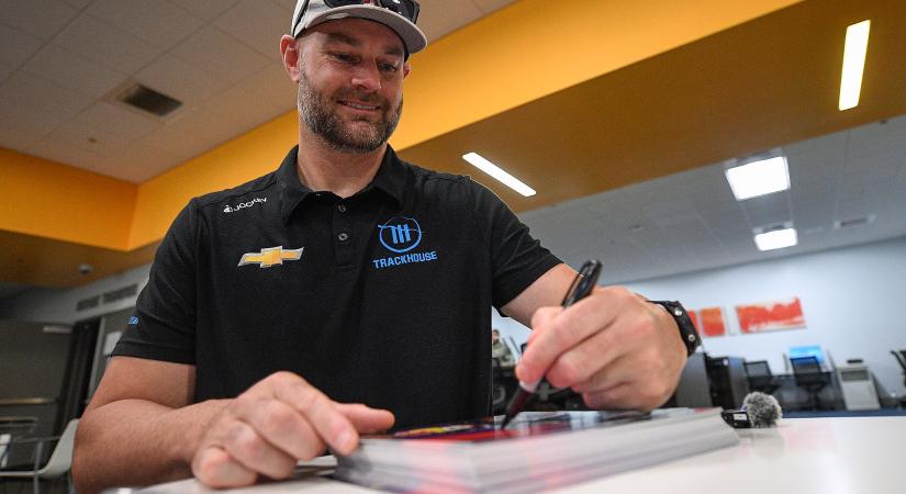 NASCAR: SVG szerint tiszteletlenség az ellenfeleire nézve, hogy sokan máris nekiadták a San Diegó-i győzelmet