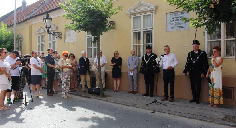 Komáromból indult útjára a magyar tudományos ismeretterjesztés