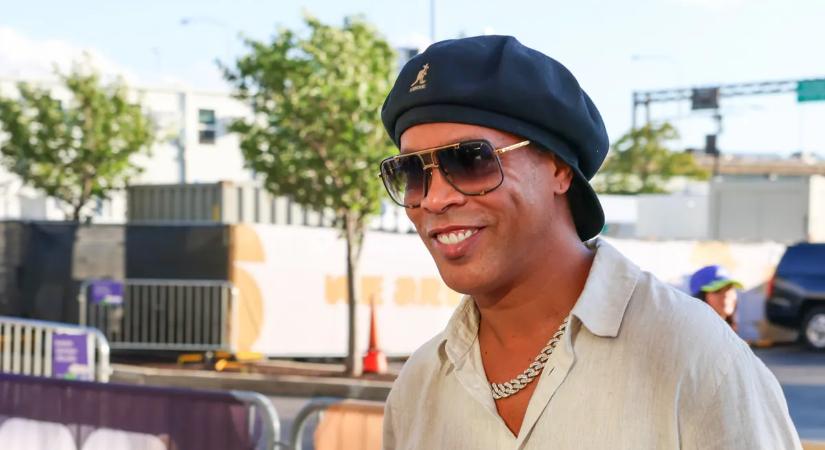 Ronaldinho 46 évesen visszatér a pályára – az olasz harmadosztályban