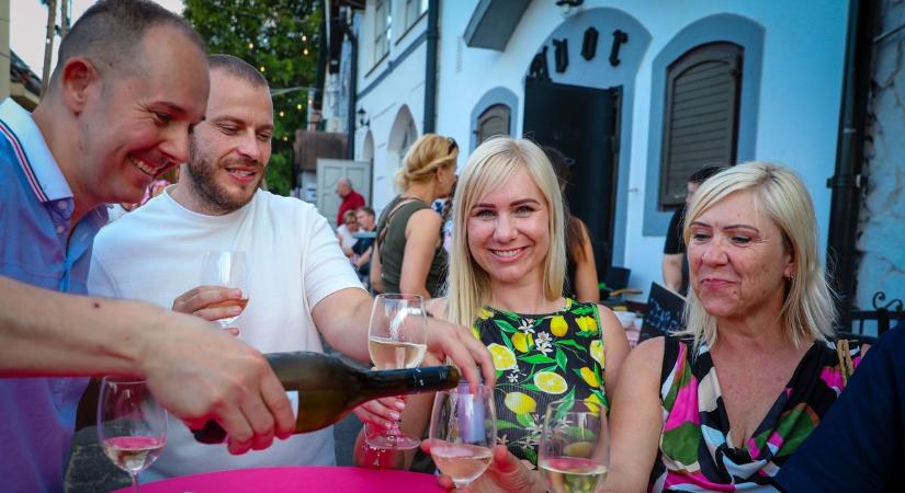 Húszéves a Miskolci Fröccsfesztivál, mutatjuk, milyen volt az első nap