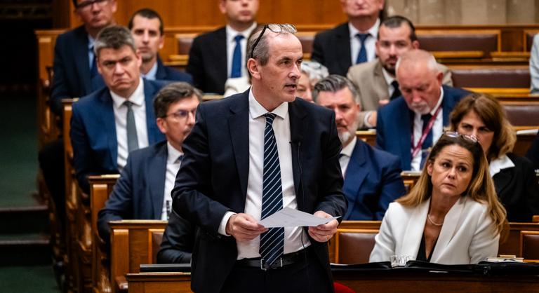 Reagált a tatabányai tragédiára Hegedűs Zsolt: Mindent meg fogunk tenni azért, hogy megváltozzon a rendszer