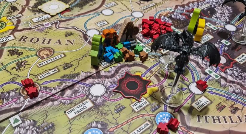 Egy játék mind felett: kipróbáltuk az eddigi legjobb társasjáték-adaptációt Tolkien világából