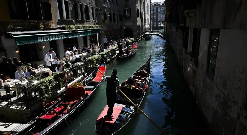50 euróra növelné a turisták belépődíját az új velencei polgármester
