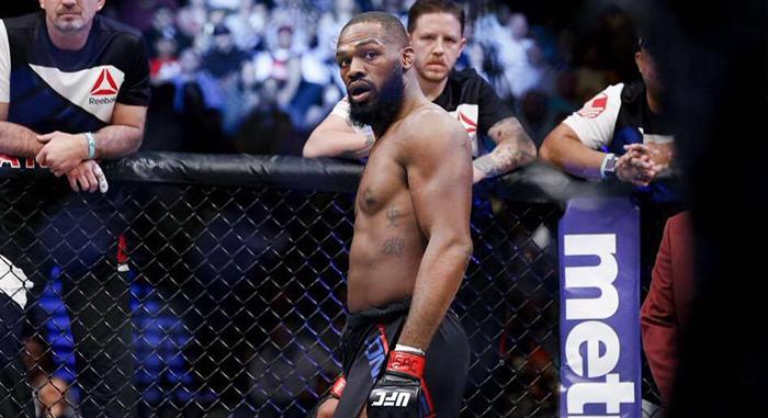 Jon Jones sok szerencsét kívánt azoknak, akik azt hiszik, elvehetik tőle a GOAT-címét